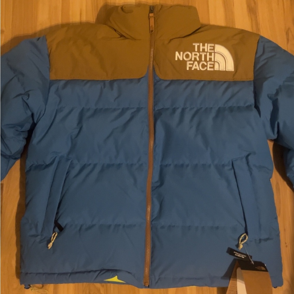 NORTH FACE PUFFER 700